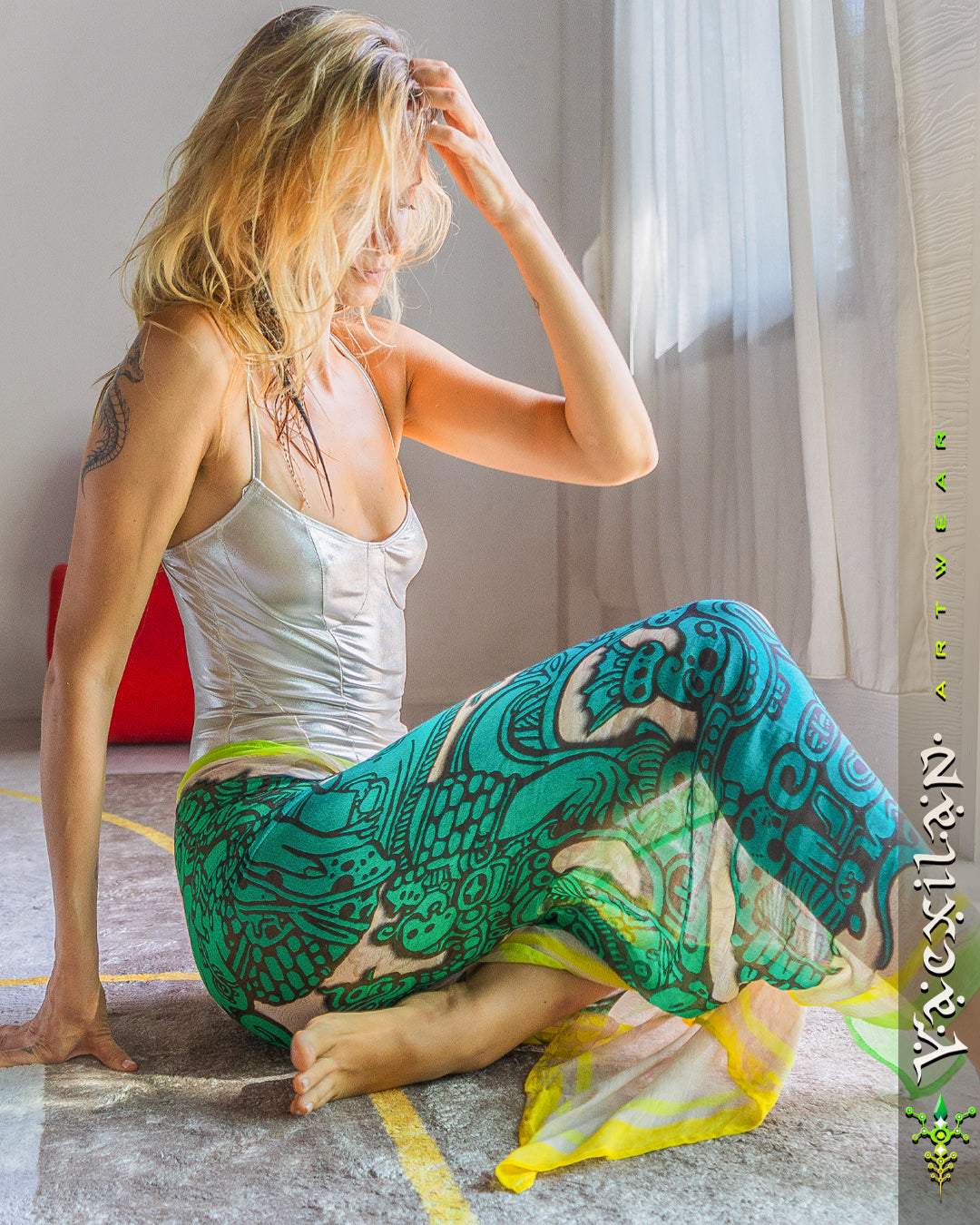 Scarf / Pareo Bamboo - JADEMAYANS SUNSET