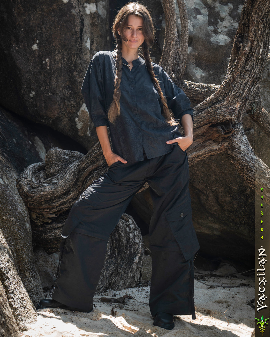 Pants Woman / Baggy Pockets Parachute Nylon - Black