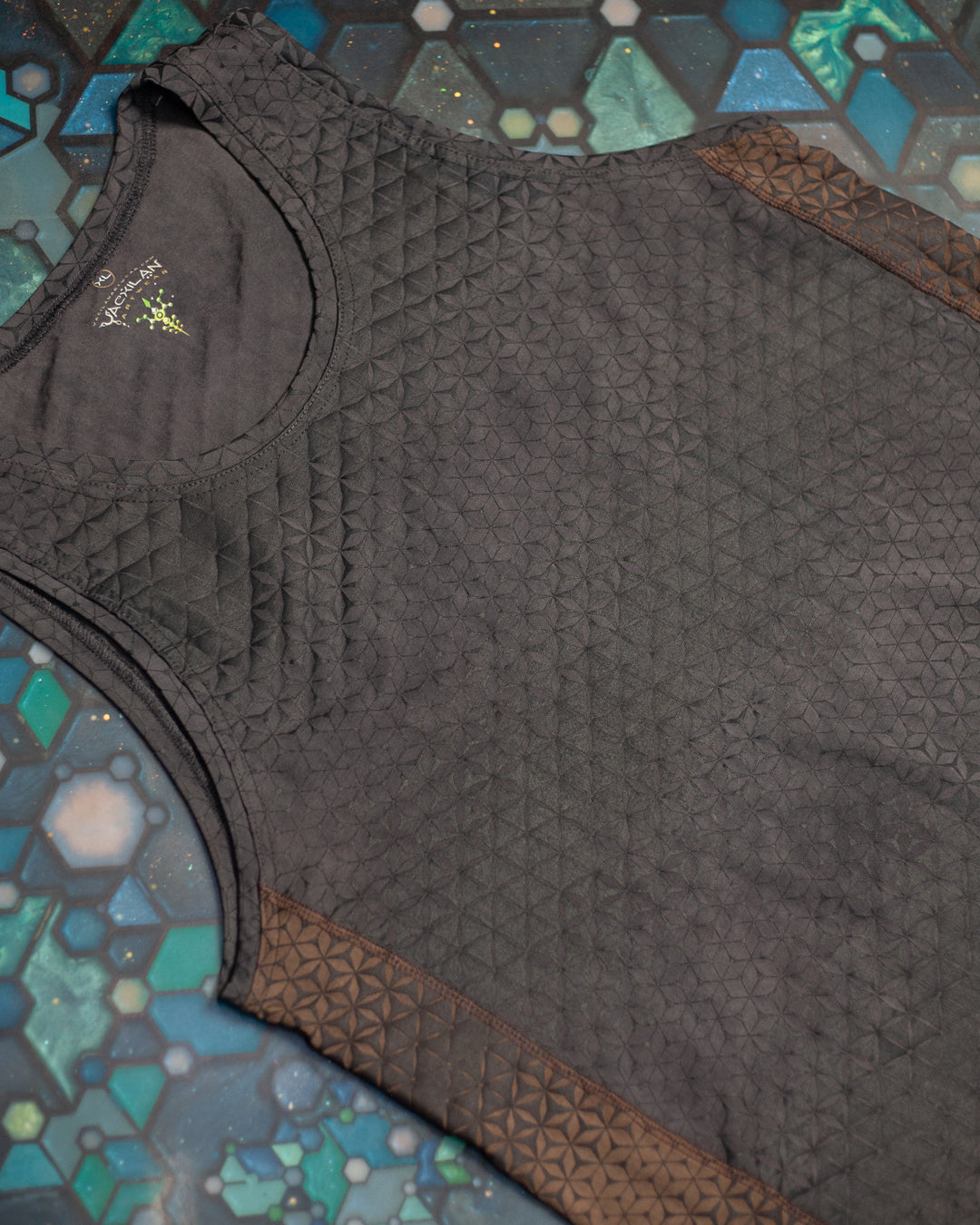 A-Tank Men / Organic Bamboo Jersey Veg Dye Veg Print - Charcoal SANDSOTIME New
