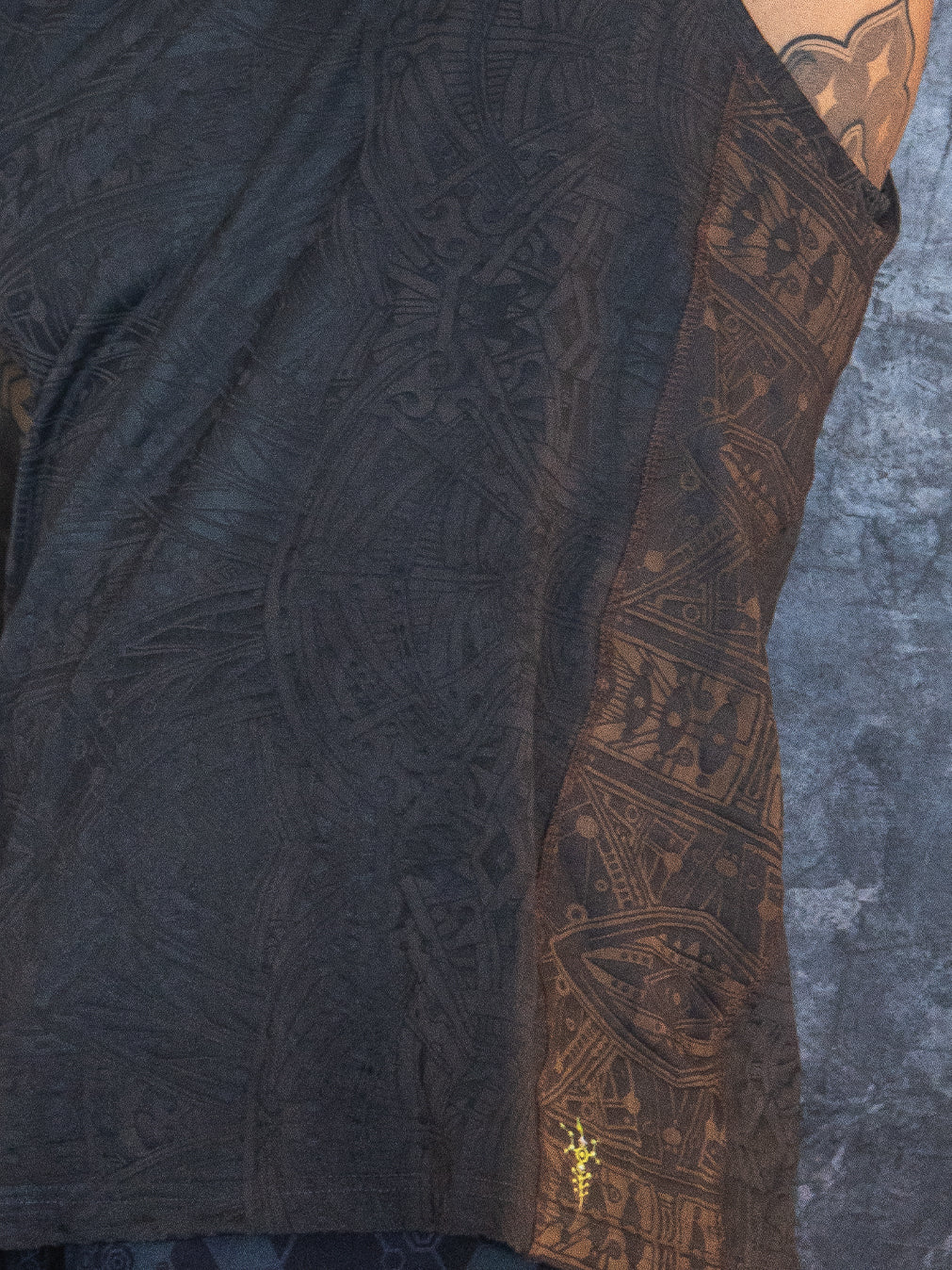 A-Tank Men / Organic Bamboo Jersey Veg Dye Veg Print - Charcoal POPPYFIELDS