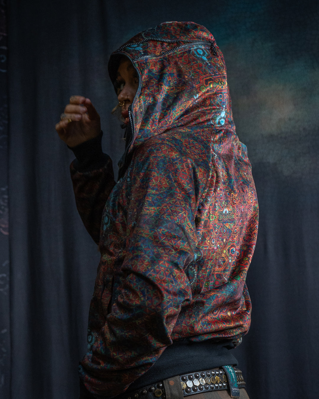 New Hoodie Woman / Velvet Fawn - SNL