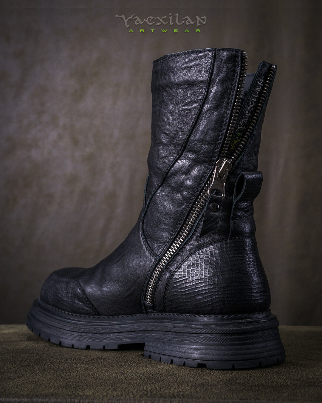 Bootz / Leather - Black FOSSIL