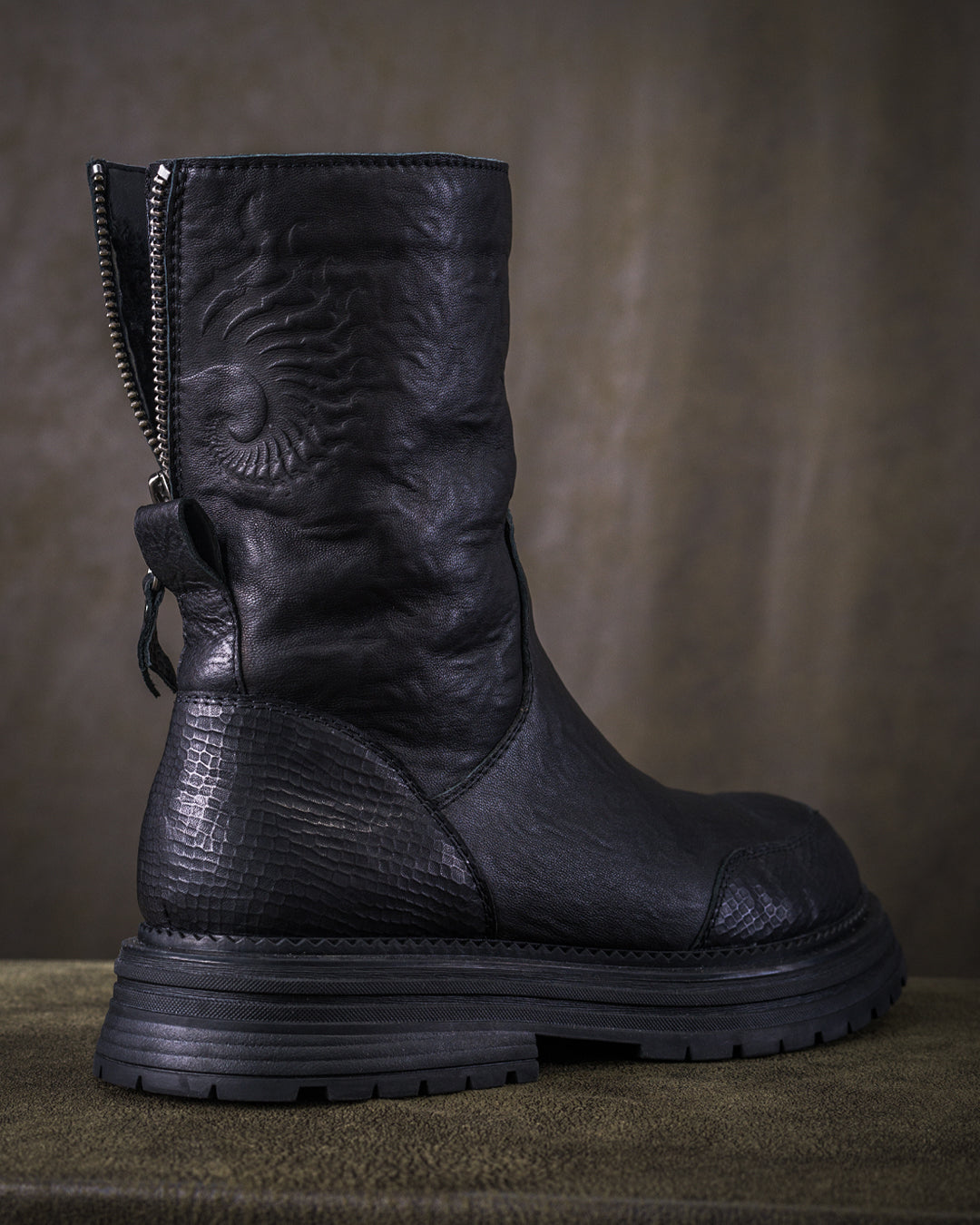 Bootz / Leather - Black FOSSIL