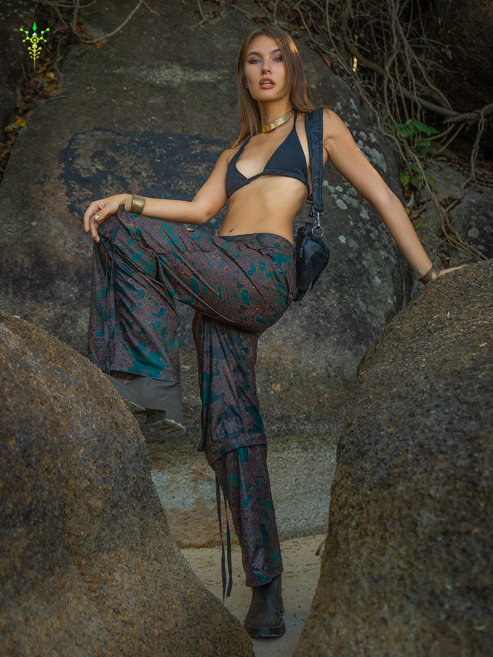 Pants Woman / Baggy Pockets Sky - ATLANTHEON Olive