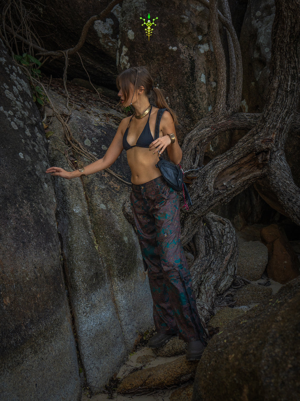 Pants Woman / Baggy Pockets Sky - ATLANTHEON Olive