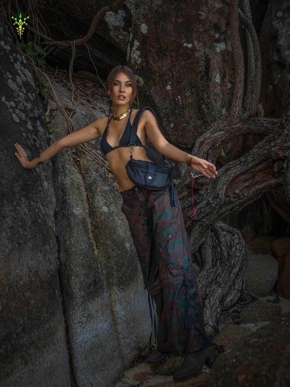 Pants Woman / Baggy Pockets Sky - ATLANTHEON Olive