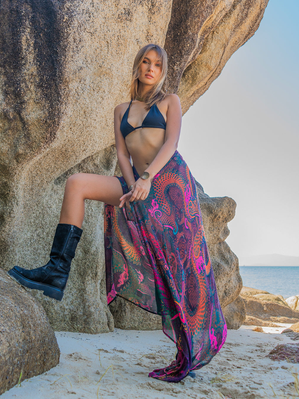 Scarf / Pareo Bamboo - FIRE DRAGONS