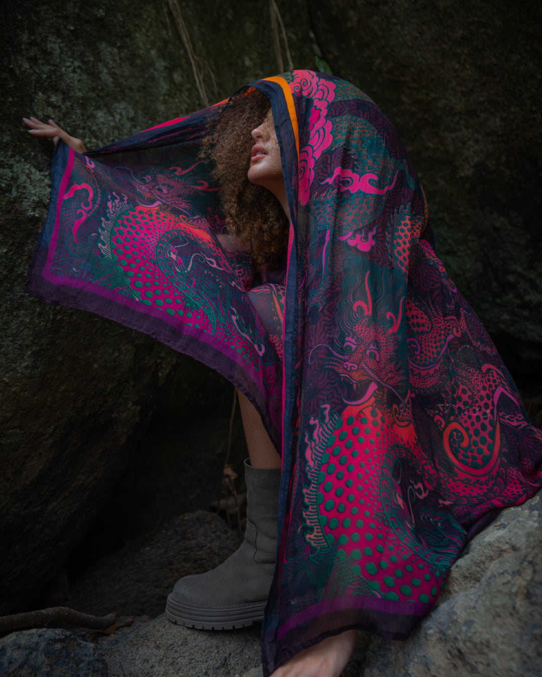 Scarf / Pareo Bamboo - FIRE DRAGONS Line