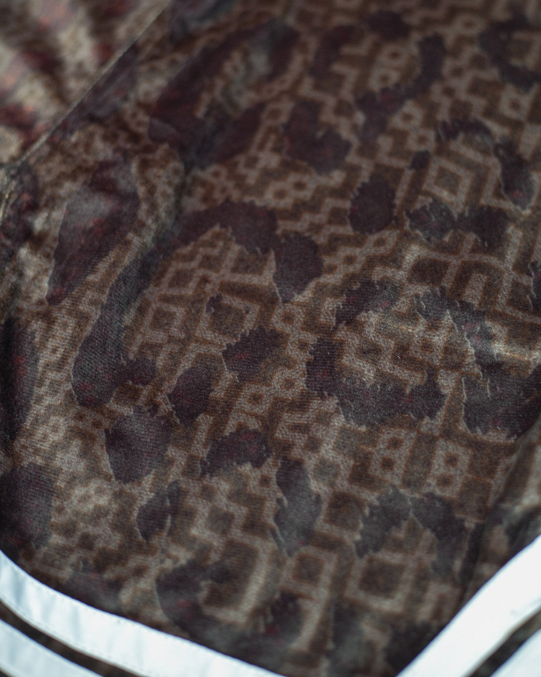 Bossking Shorts White Mountains / Velvet Fawn - LEOPARDUS LAGARTIKA