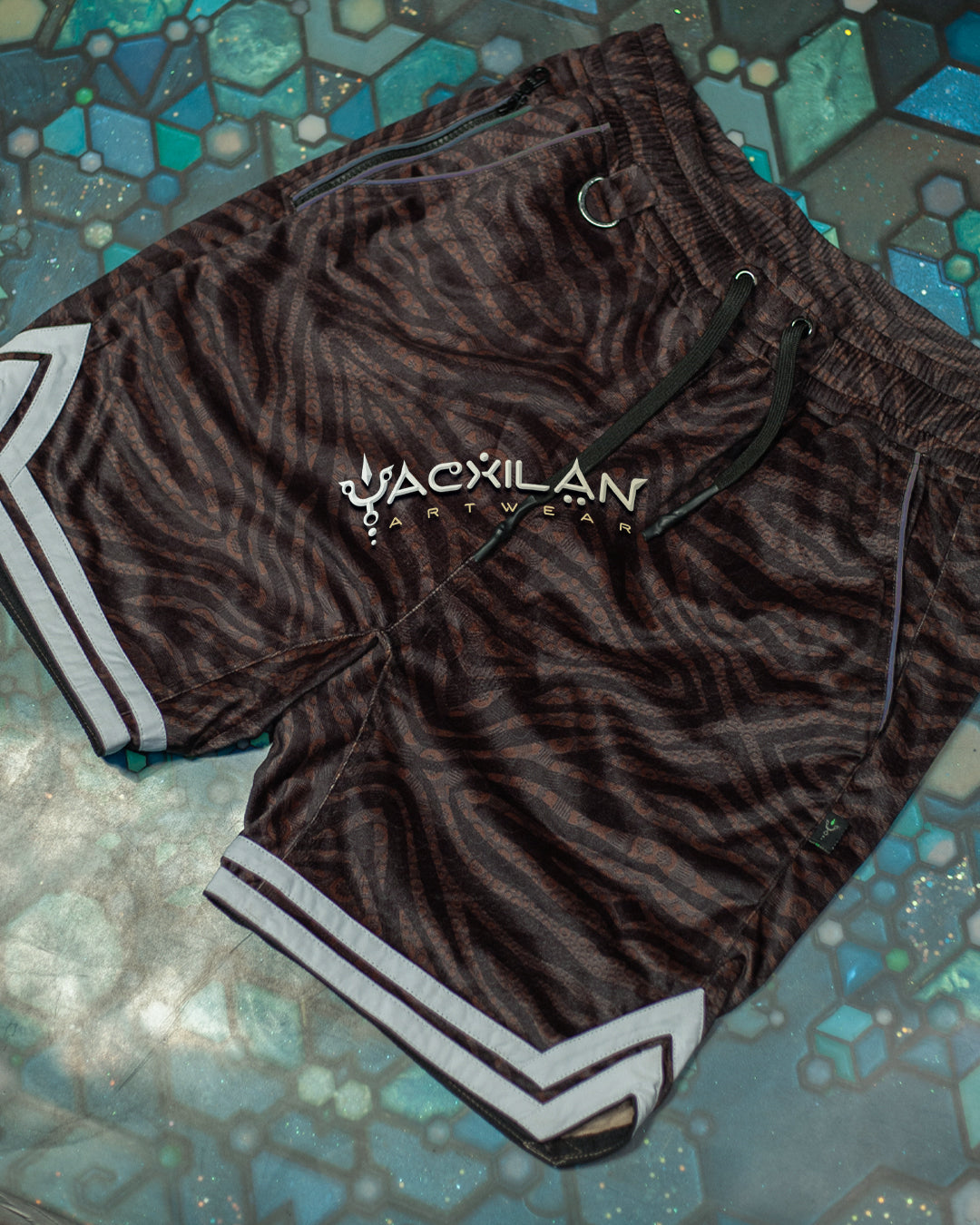 Bossking Shorts White Mountains / Velvet Fawn - SHERKANKA