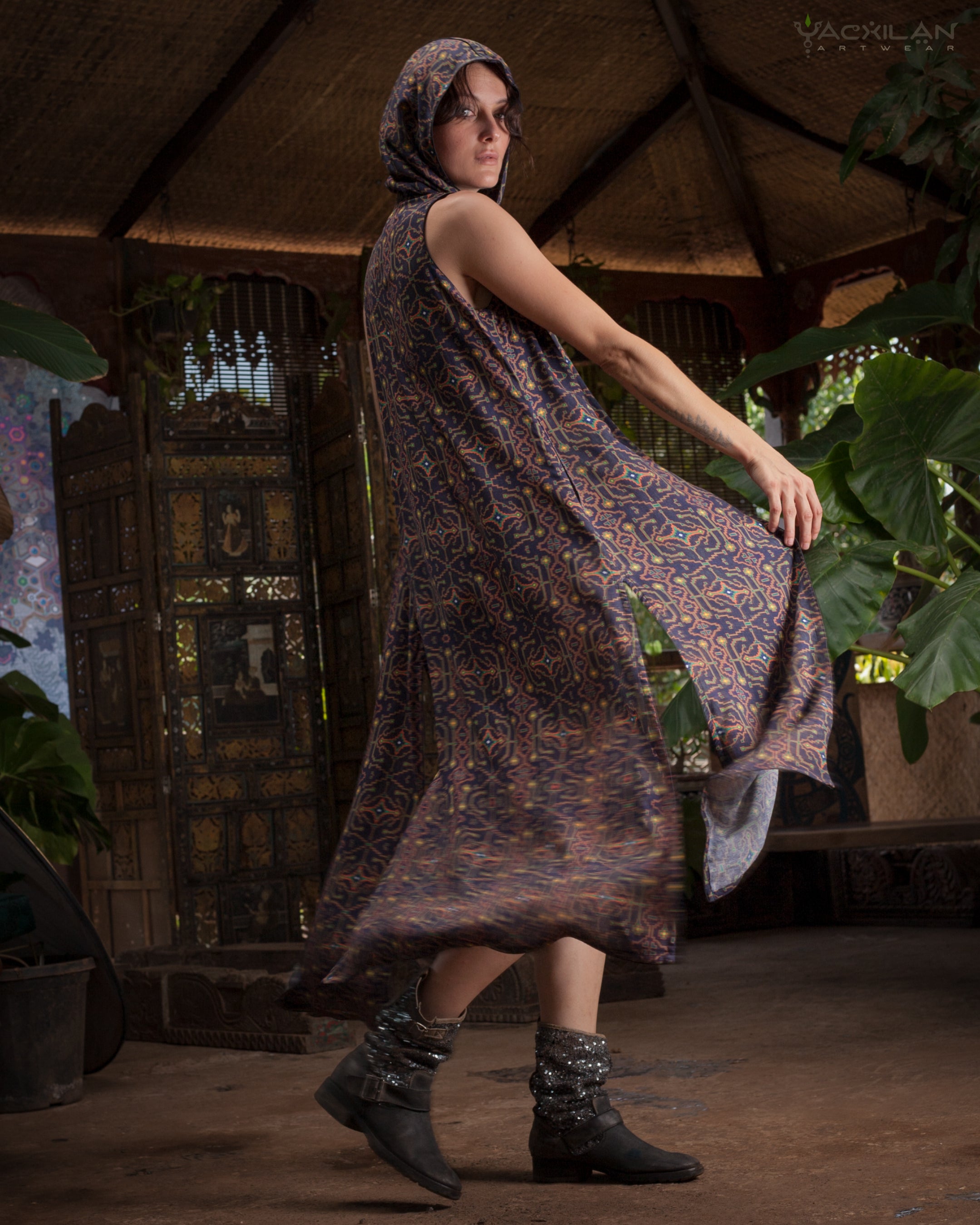 Hooded Long Dress / Viscose - AYAWASKA