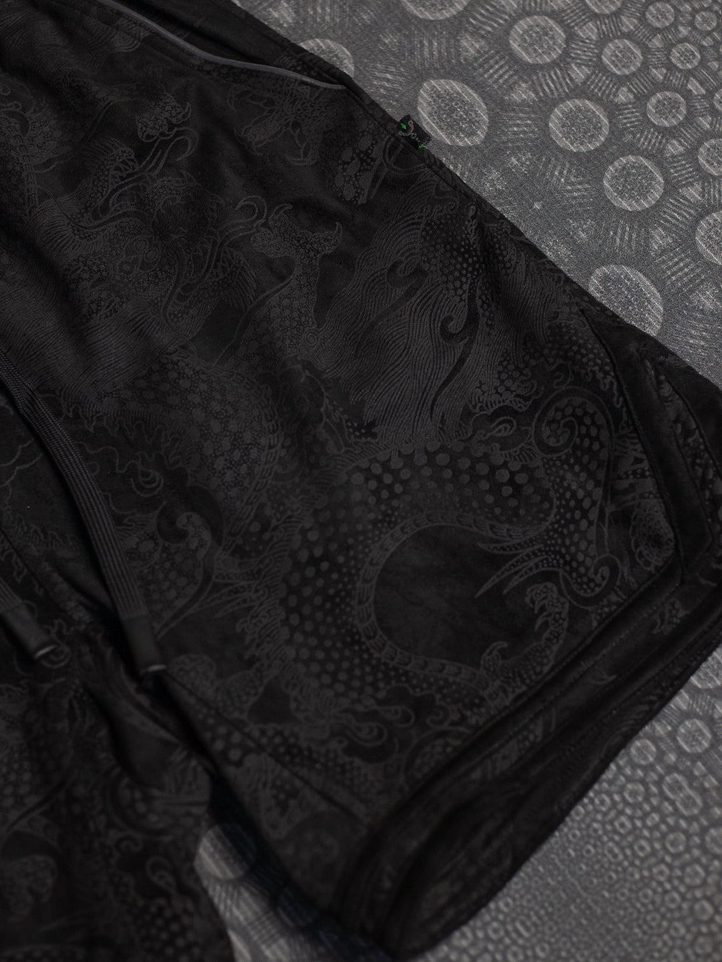 Boxing Short Black Mountain / Stretchy Swede Vintage -Black DRAGONS