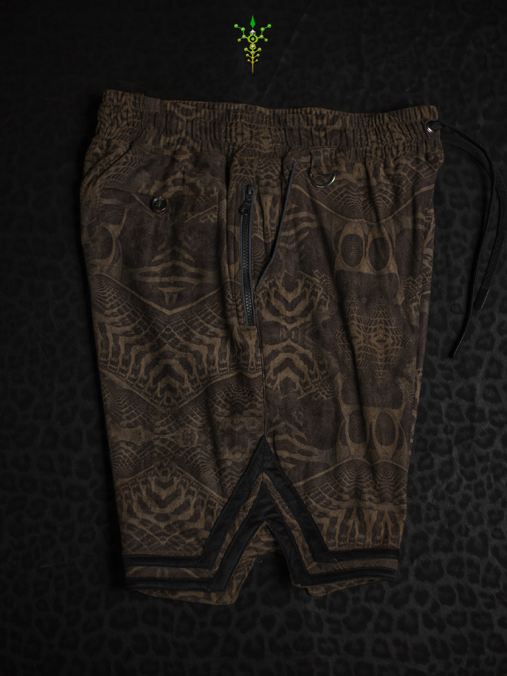 Bossking Shorts Black Mountains / Stretchy Swede Vintage - SANDOKANER