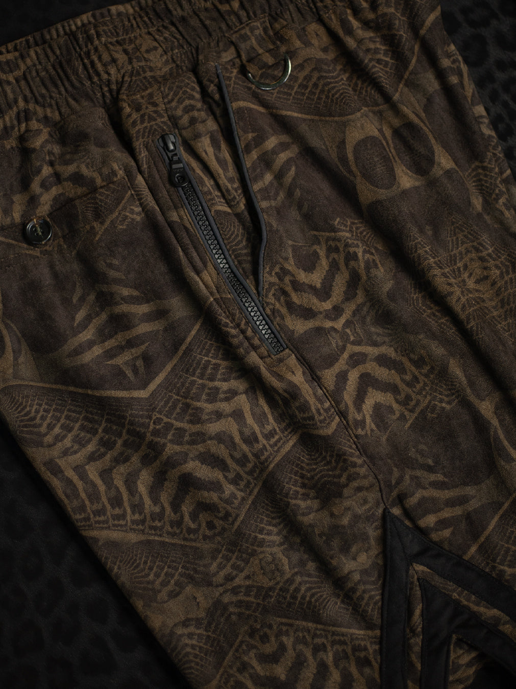 Boxing Short Black Mountain / Stretchy Swede Vintage - SANDOKANER Olive