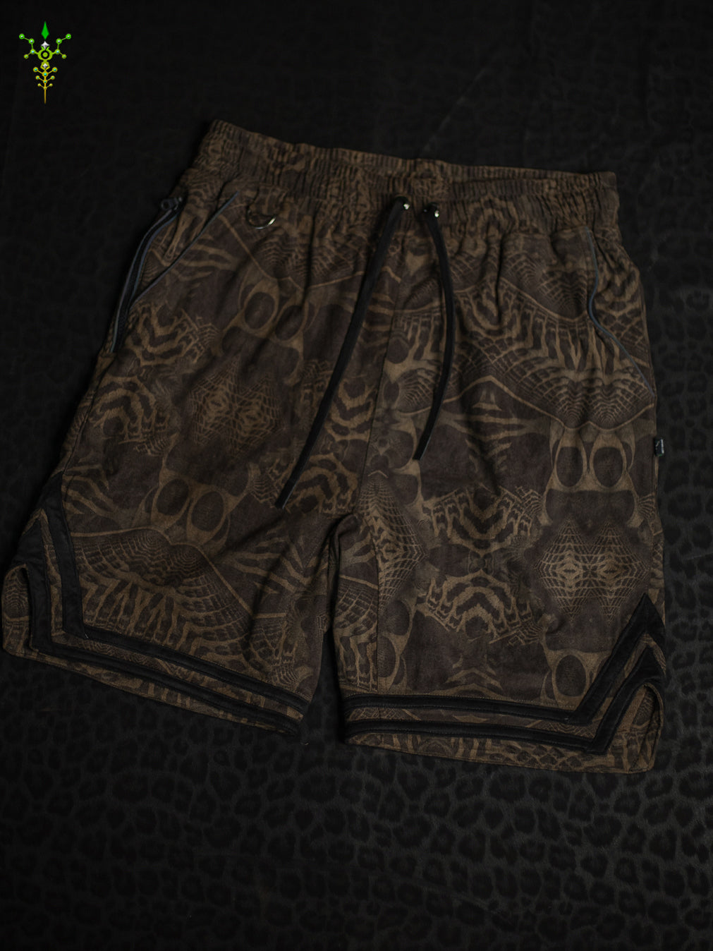 Bossking Shorts Black Mountains / Stretchy Swede Vintage - SANDOKANER