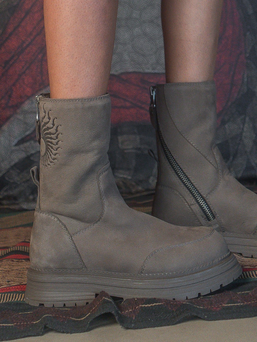 Bootz  Woman / Leather - Desert Earth FOSSIL