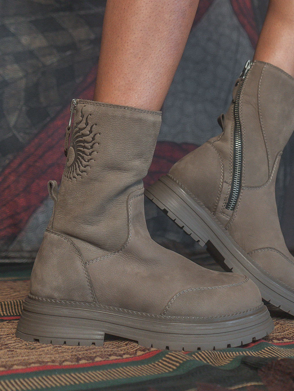 Bootz  Woman / Leather - Desert Earth FOSSIL