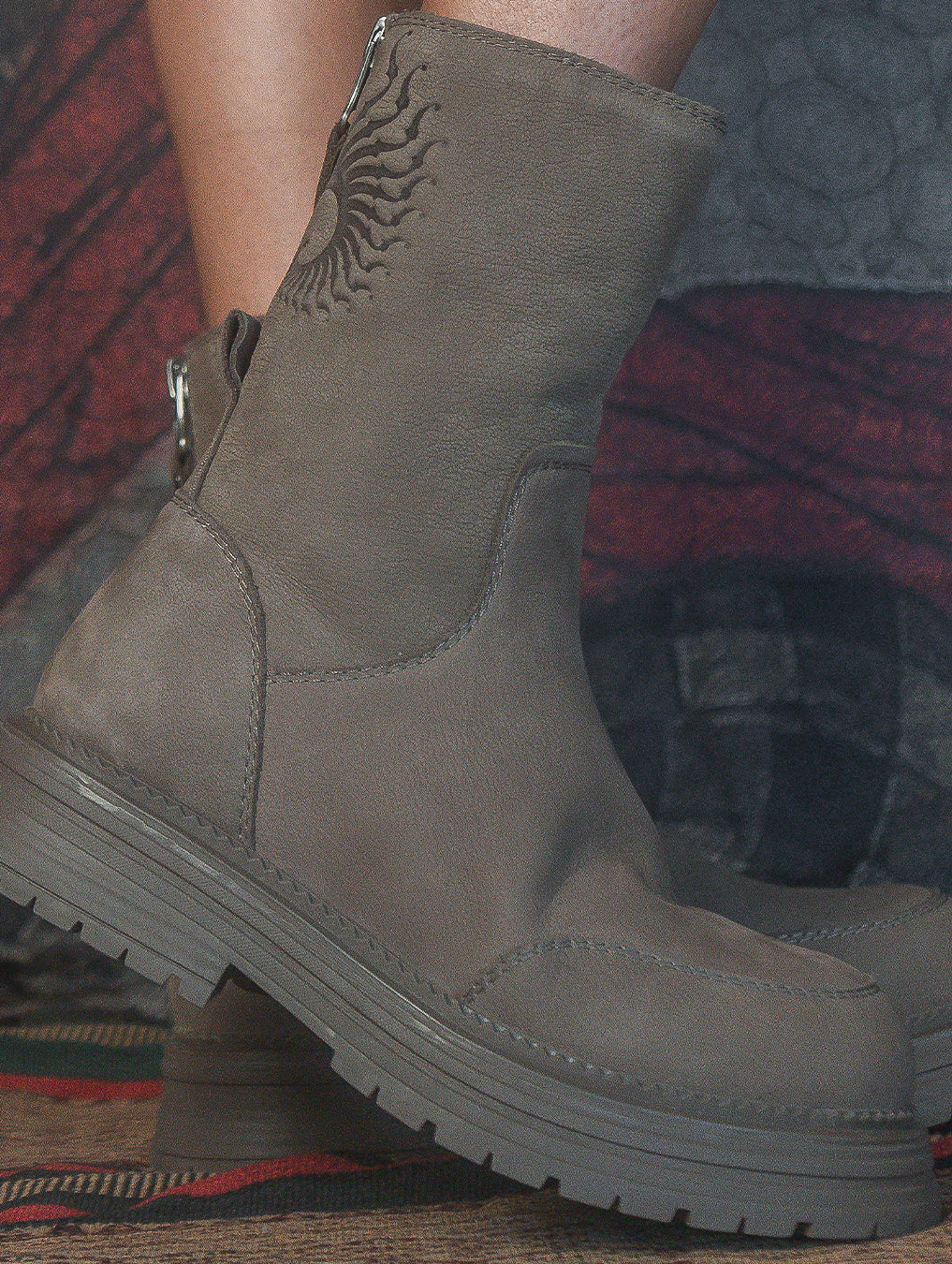 Bootz  Woman / Leather - Desert Earth FOSSIL