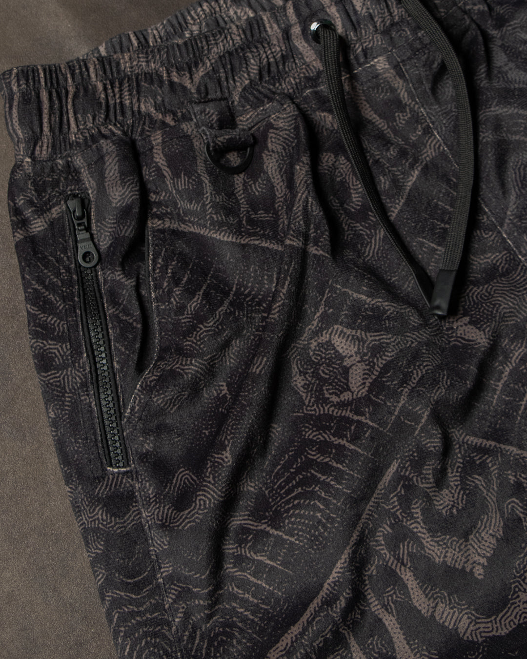 Bossking Shorts Black Mountains / Velvet Fawn - SANDOKAN LAVA