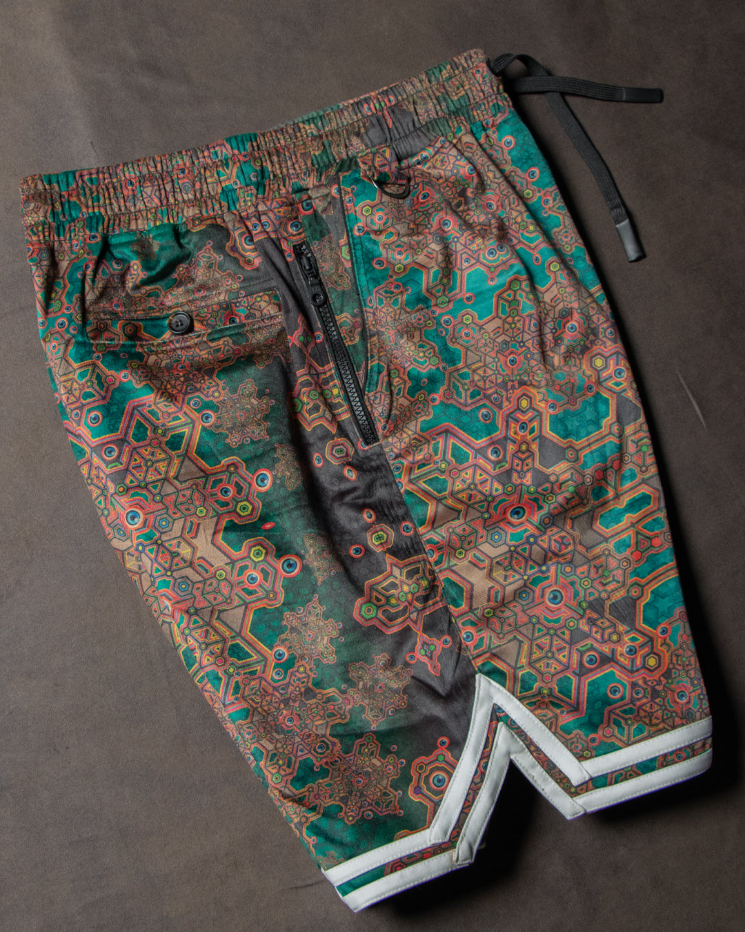 Bossking Shorts White Mountains / Velvet Fawn - ATLANTHEON