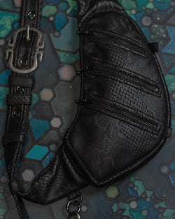 Botta Bag / Fake Leather Hook Buckle - BLAK BOA