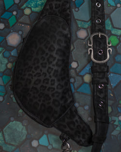 Botta Bag / Fake Leather Hook Buckle - BLAK LEOPARD