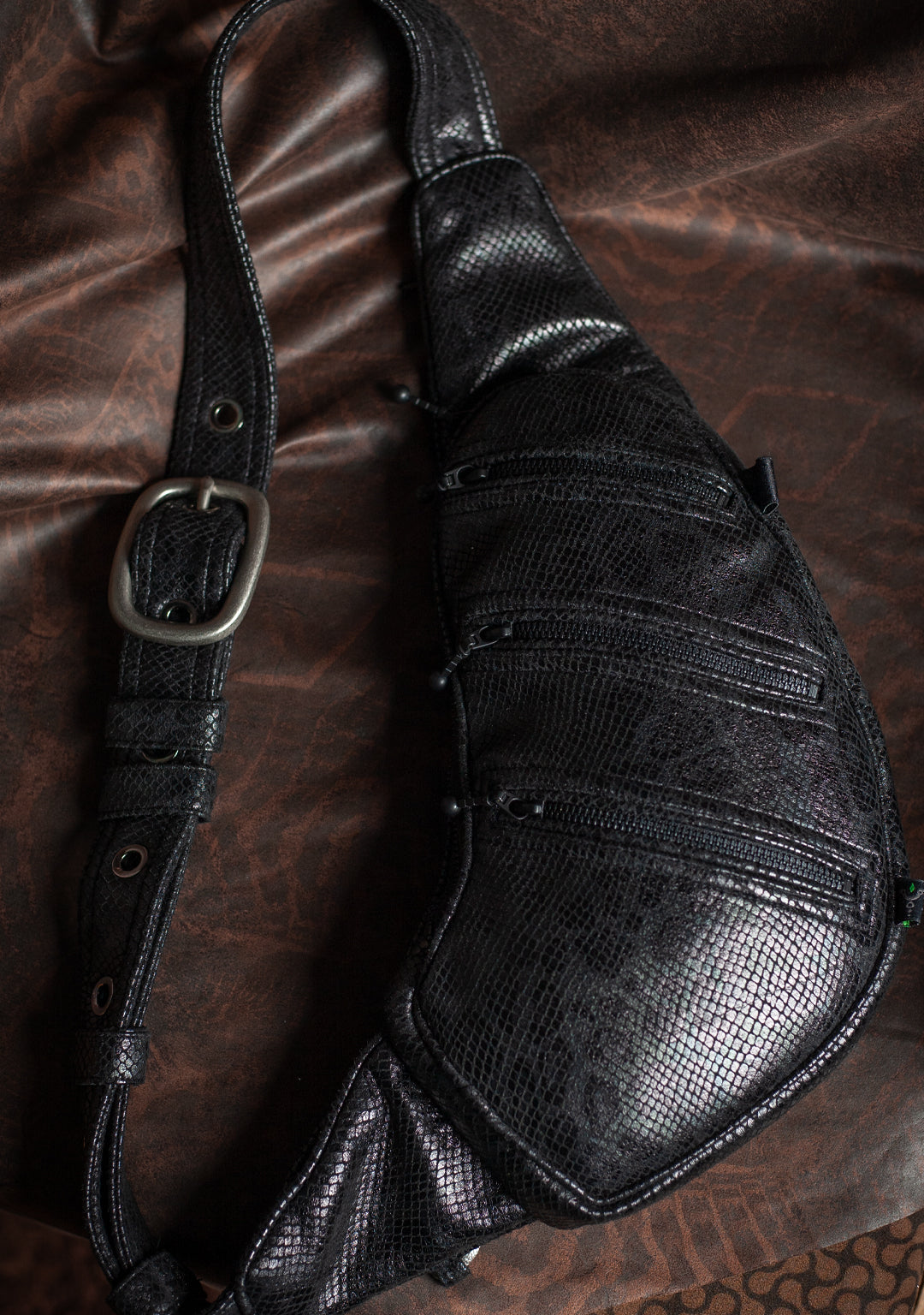 Botta Bag / Fake Leather Buckle - BLAK MAMBA