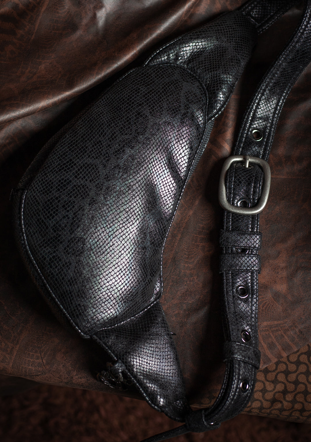 Botta Bag / Fake Leather Buckle - BLAK MAMBA