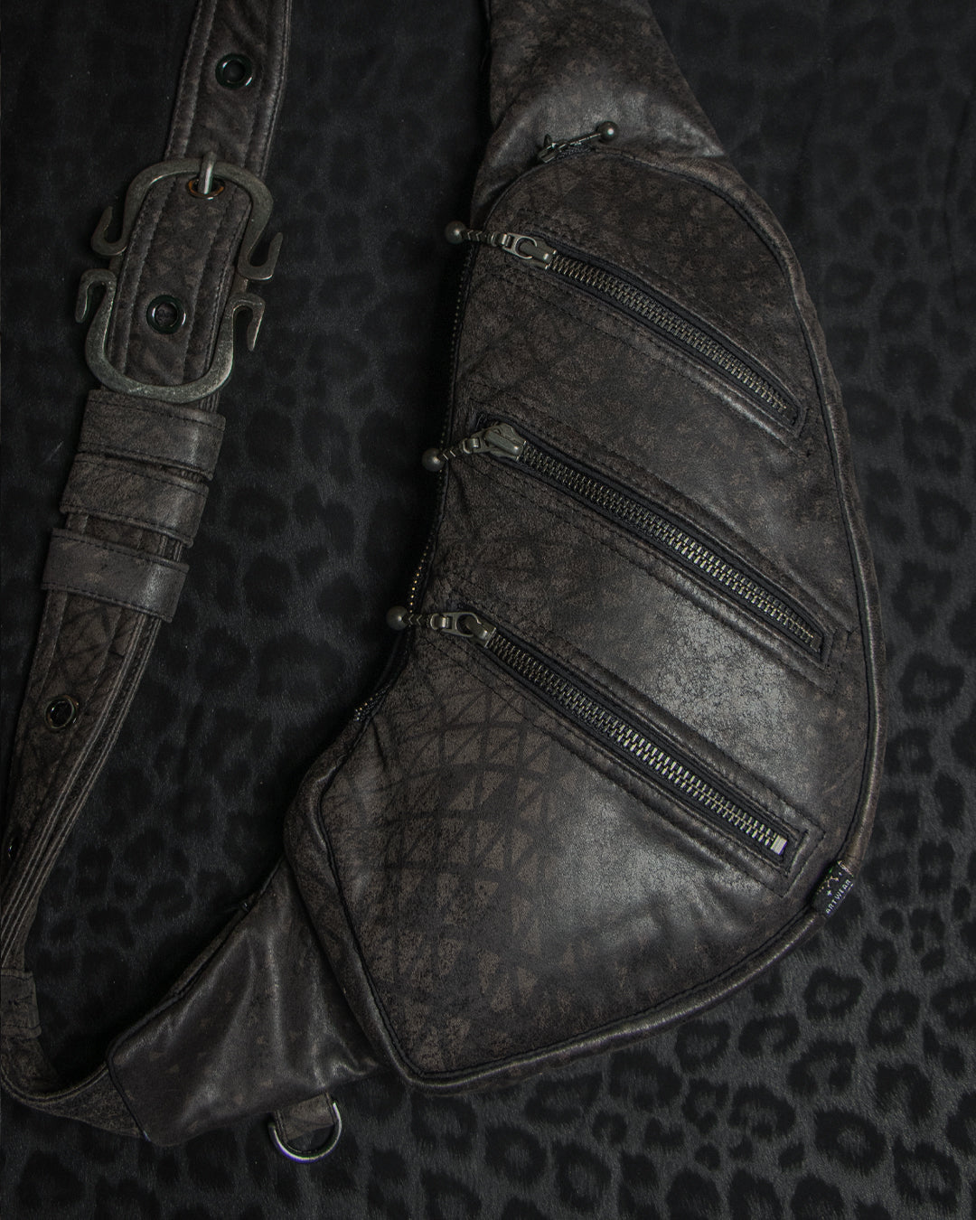 Botta Bag / Fake Leather Pirate Buckle - Grey DESINTEGRATION