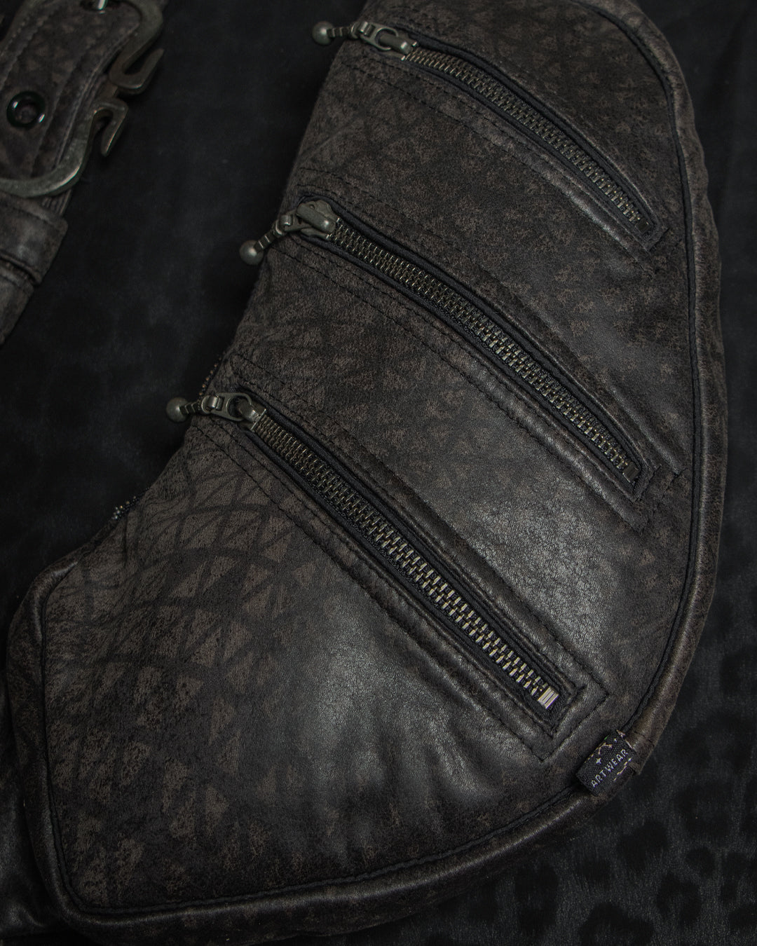 Botta Bag / Fake Leather Pirate Buckle - Grey DESINTEGRATION