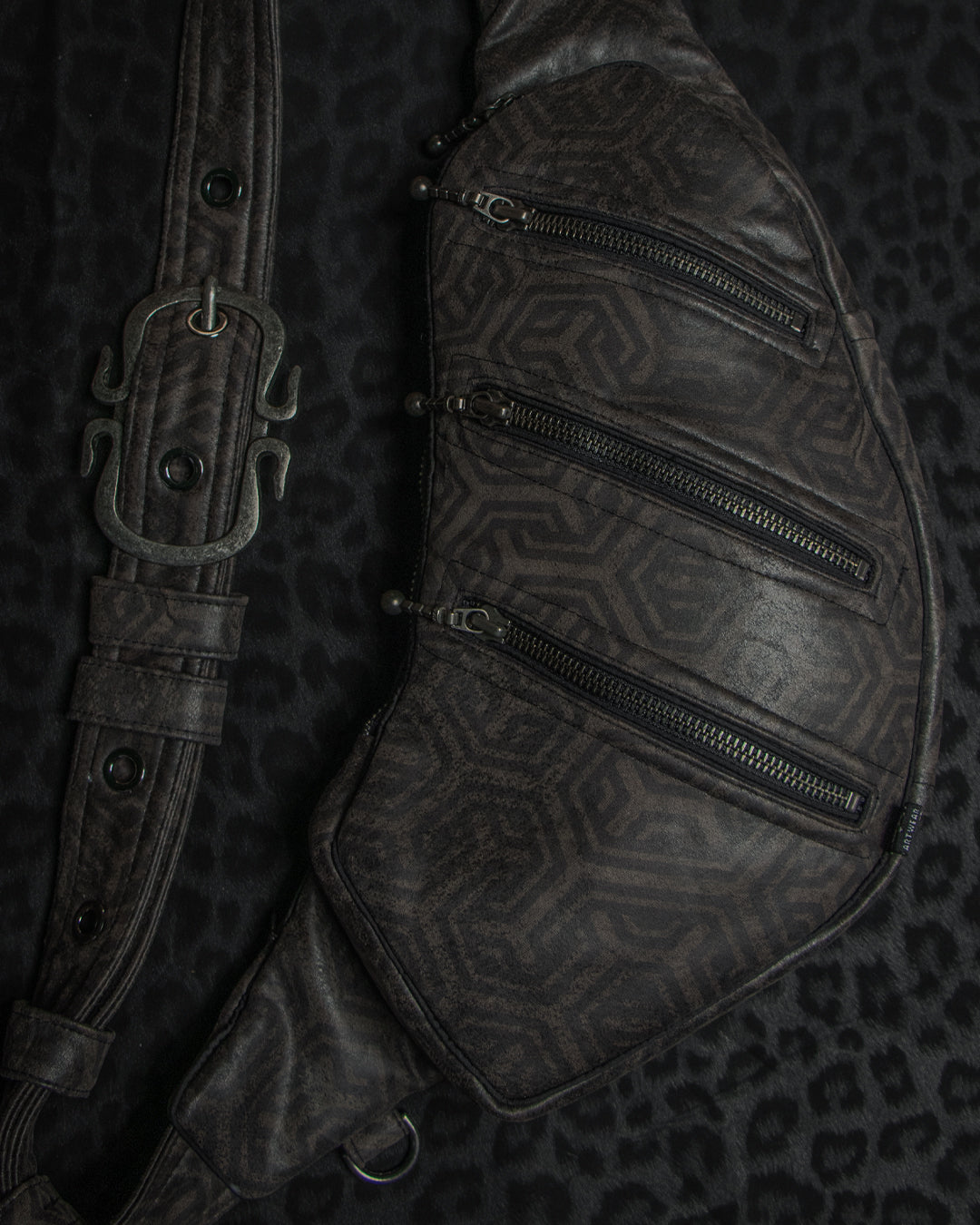 Botta Bag / Fake Leather Pirate Buckle - Grey TRIPIBO