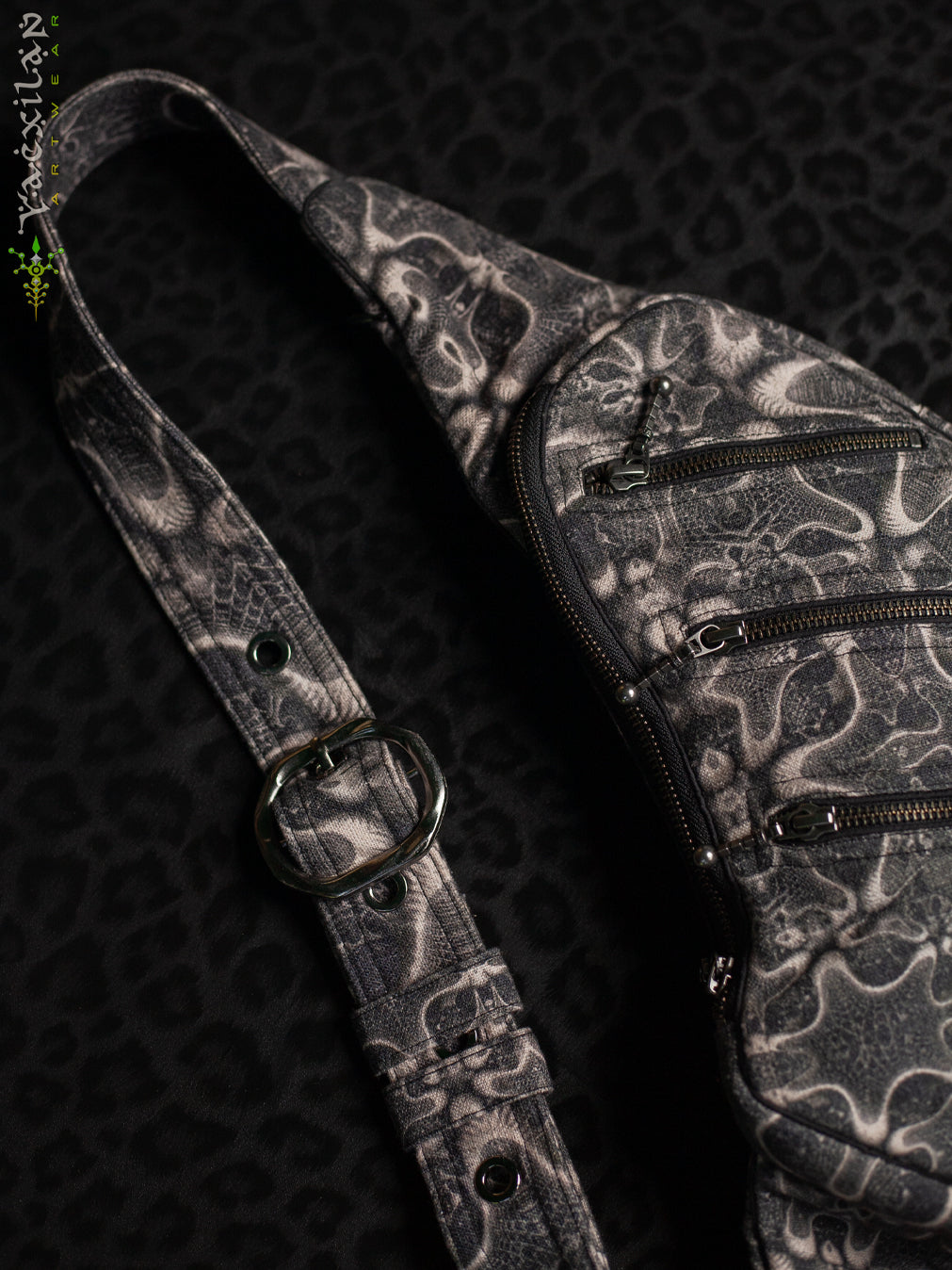 Botta Bag / Linen Buckle - MAGIC KARPET