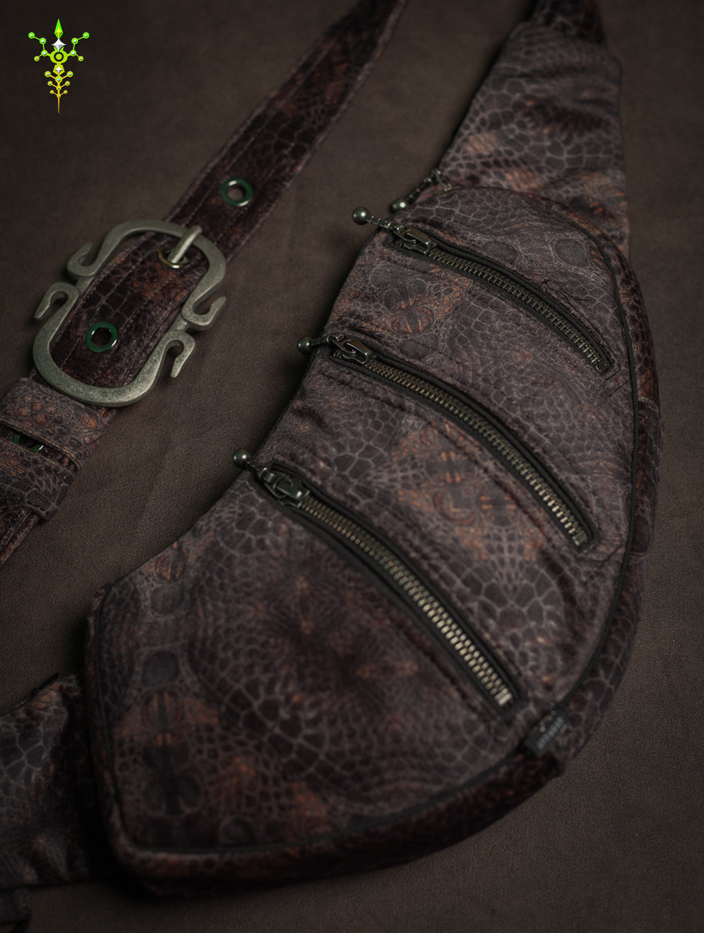 Botta Bag / Velvet Fawn Hook Buckle - GATOR X