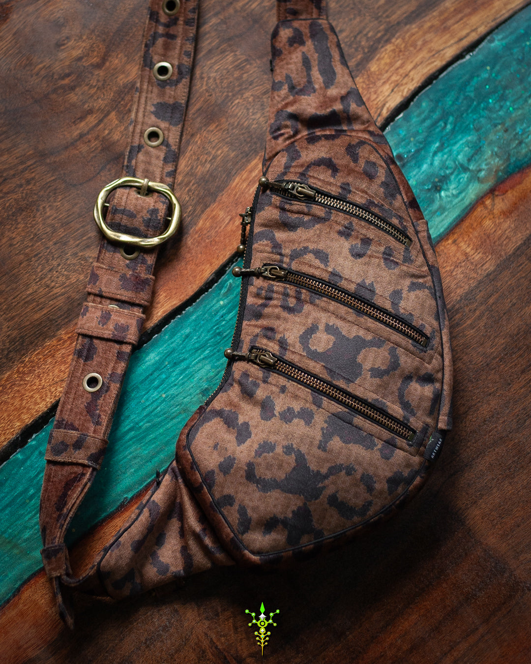 Yacxilan Artwear