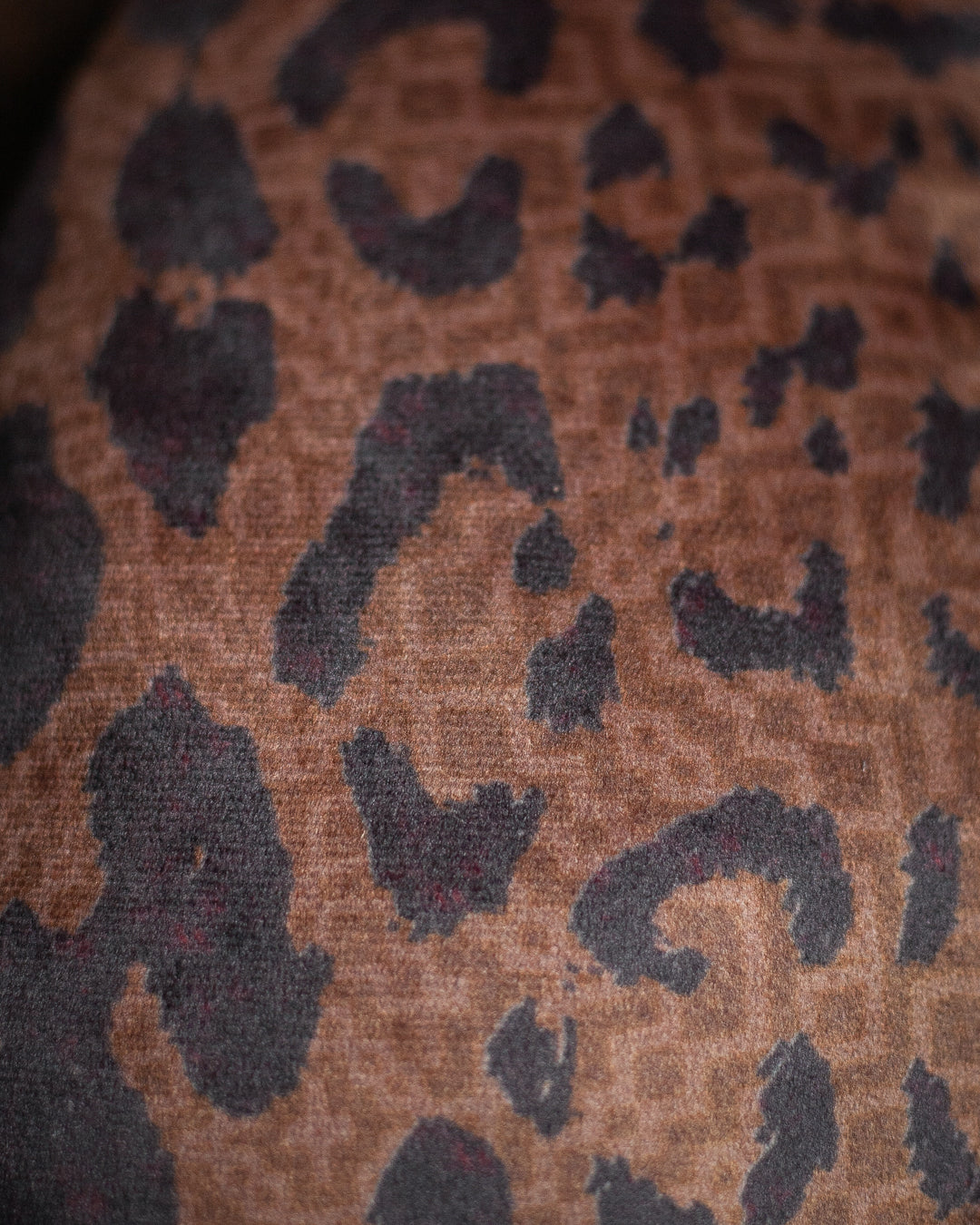Botta Bag / Velvet Fawn Buckle - LEOPARDUS