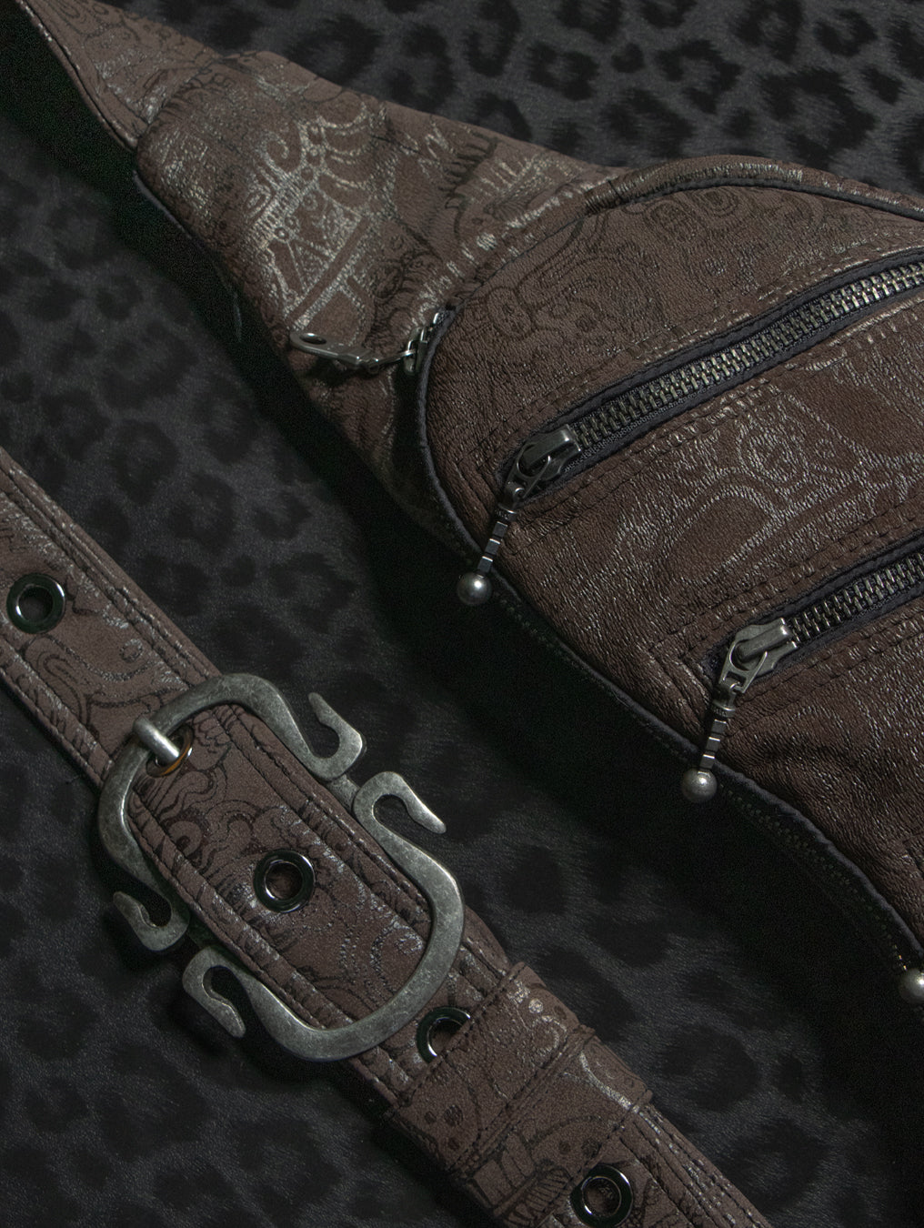 Botta Bag / Swede Pirate Buckle Hook - JADEMAYANS Foil