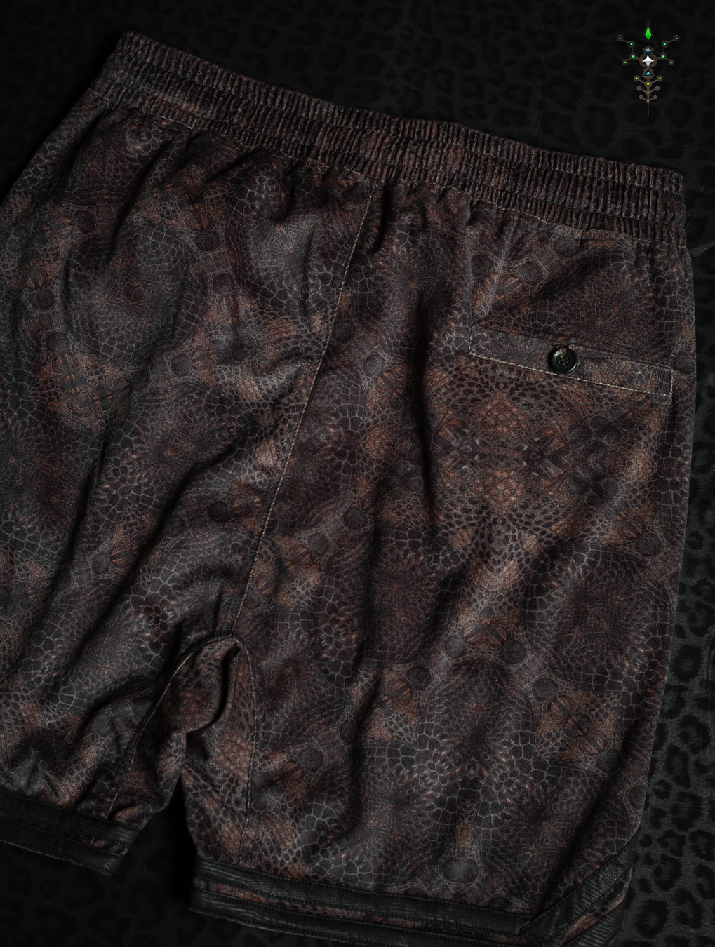 Boxing Shorts Black Mountains / Velvet Fawn - GATOR