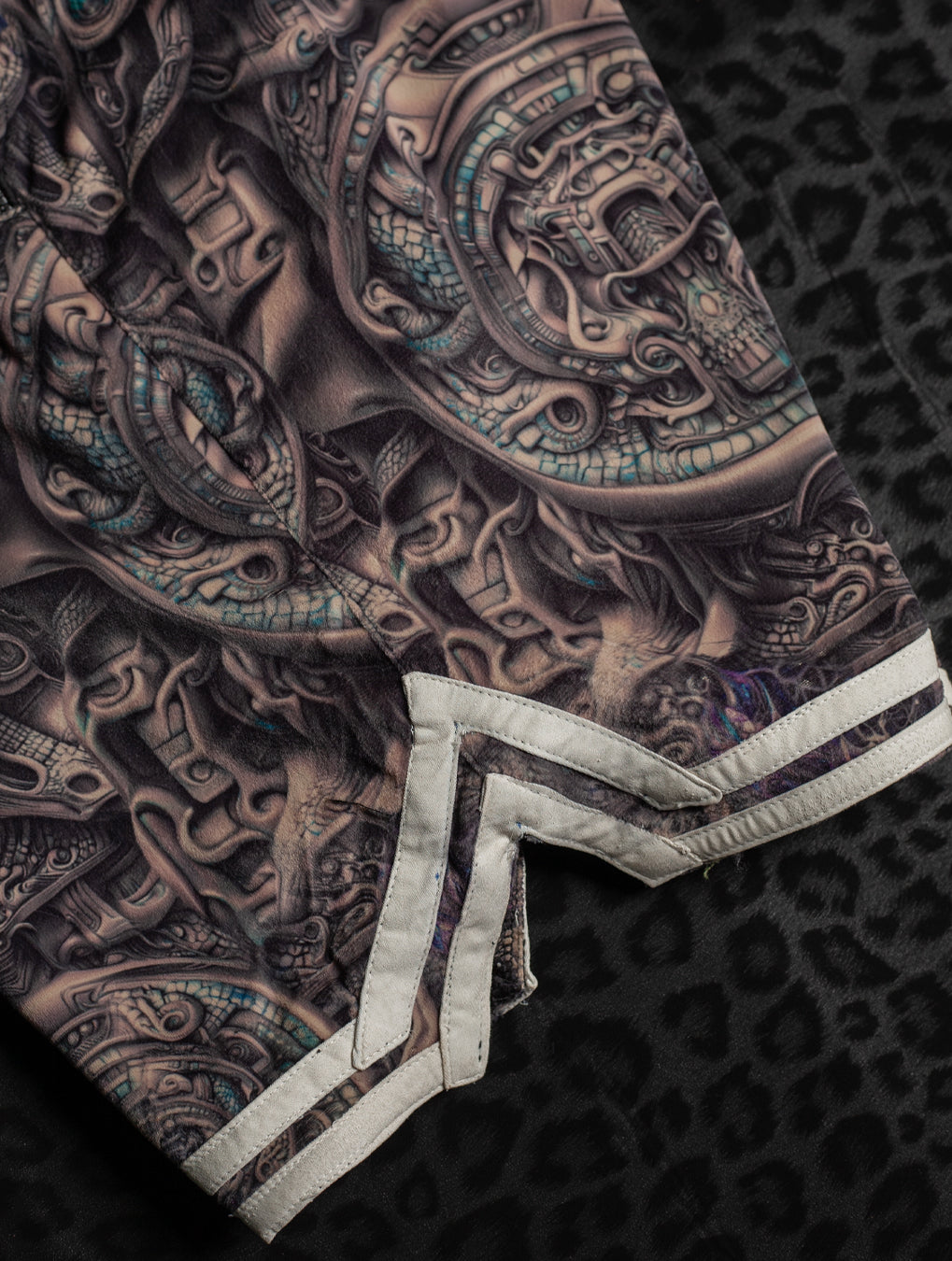 Boxing Short White Mountains Men / Velvet Fawn - KETZALCOATL