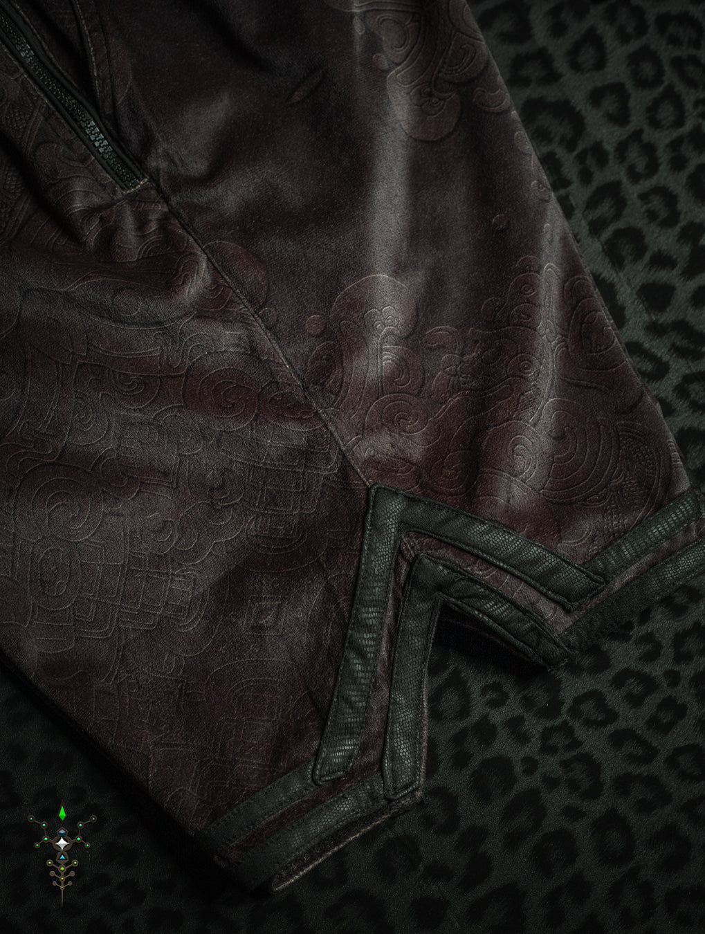 Boxing Shorts Black Mountains / Velvet Fawn - MAYAN CODEX