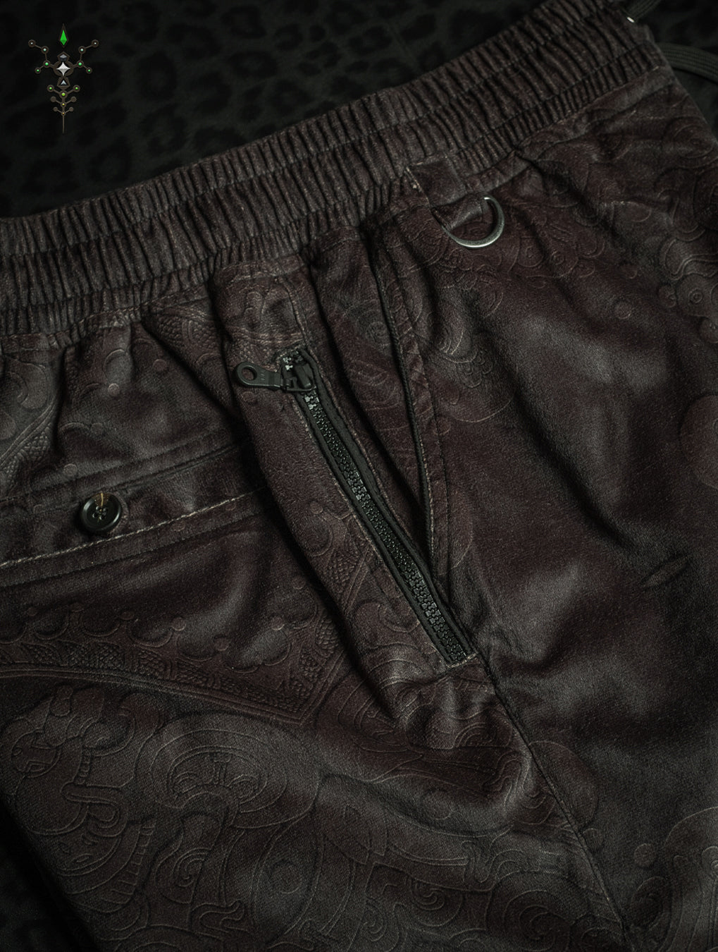 Bossking Shorts Black Mountains / Velvet Fawn - MAYAN CODEX