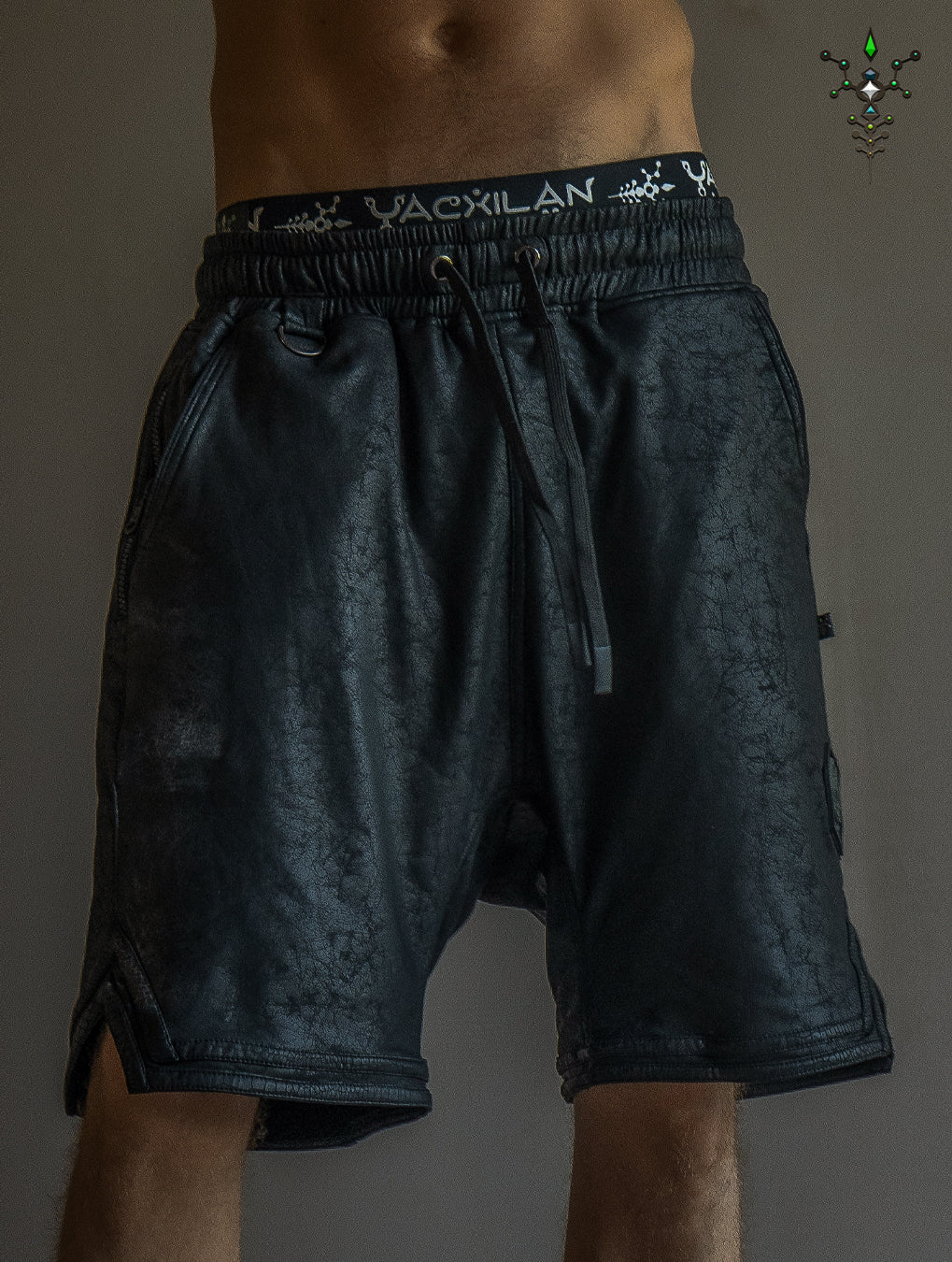 Boxing Short Black Mountain / Fake Leather - CRACKED PIRATE