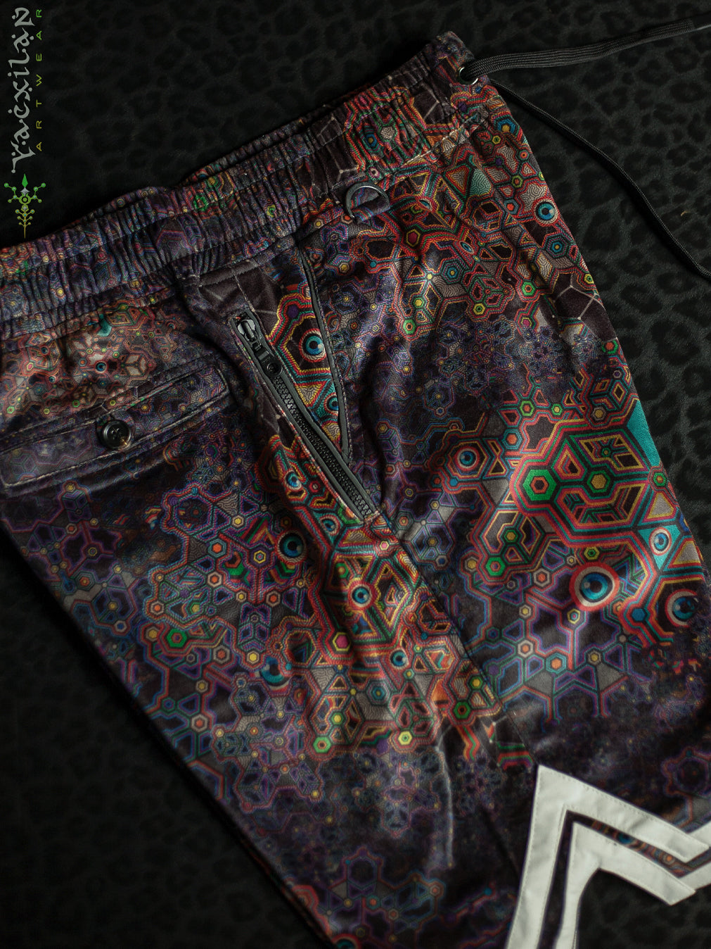 Bossking Shorts White Mountains / Velvet Fawn - ASTROCORAL
