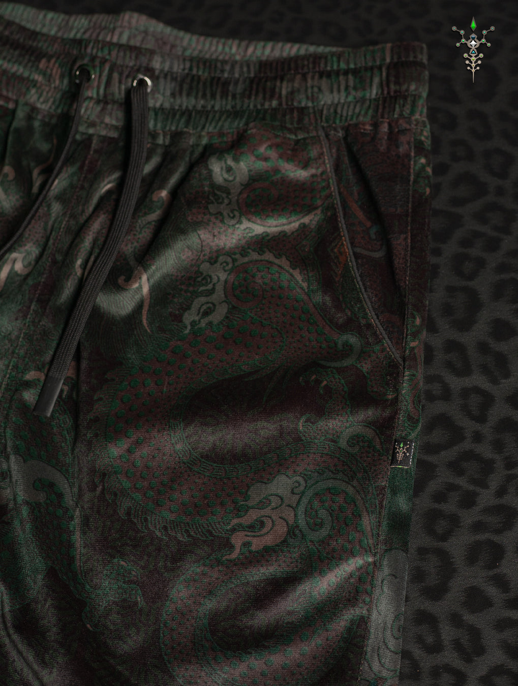 Boxing Short Black Mountains / Velvet Fawn - MOSS DRAGONS