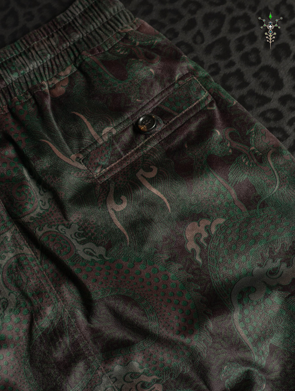 Boxing Short Black Mountains / Velvet Fawn - MOSS DRAGONS