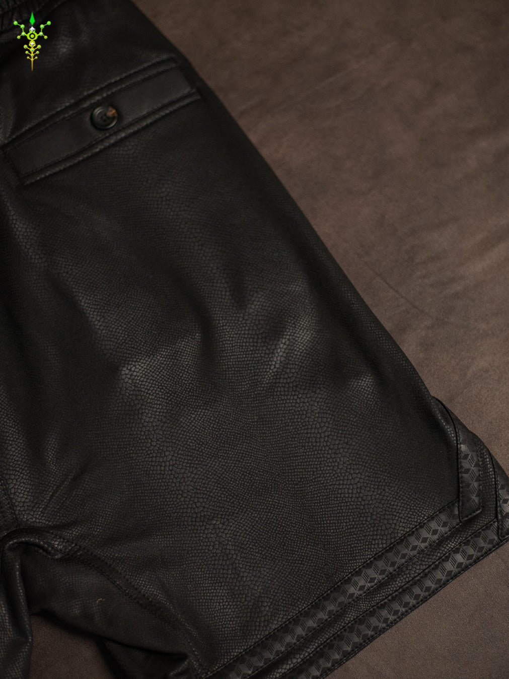 Boxing Short Black Mountain / Fake Leather Licra - BLAK MAMBA