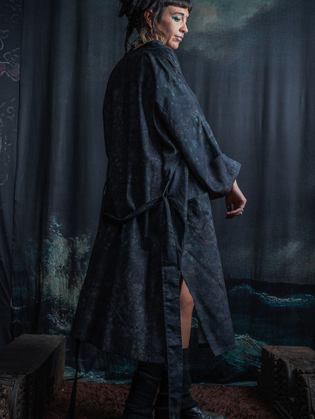Classic Kimono Long / Cotton Viscose Blend - DARK PSYCHEDELIKA