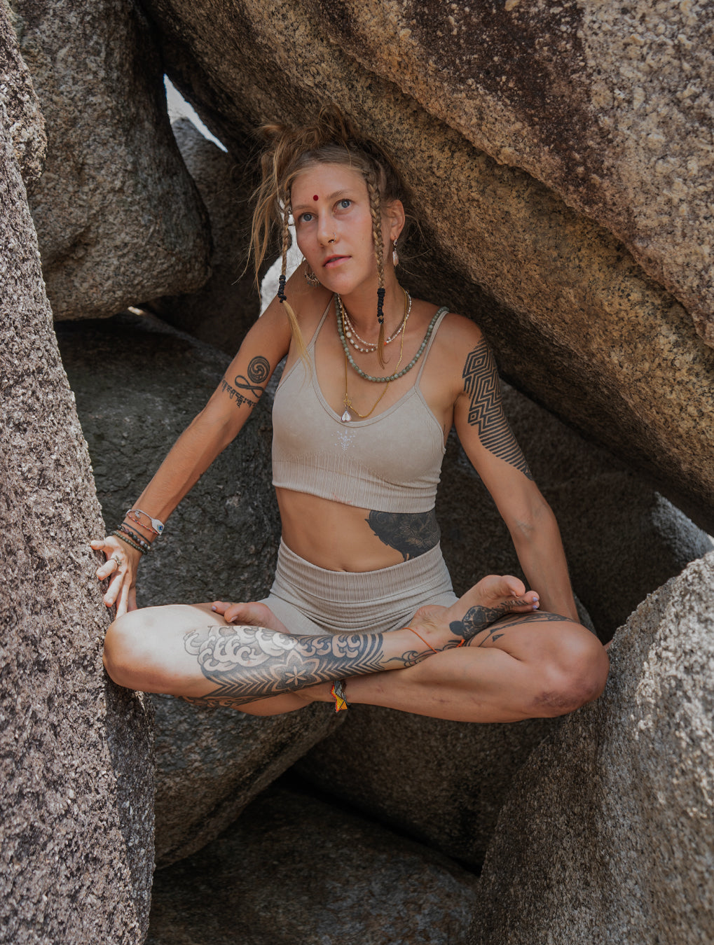 Woman Combo / Yoga Set High Tech Poliamide - BIEGE