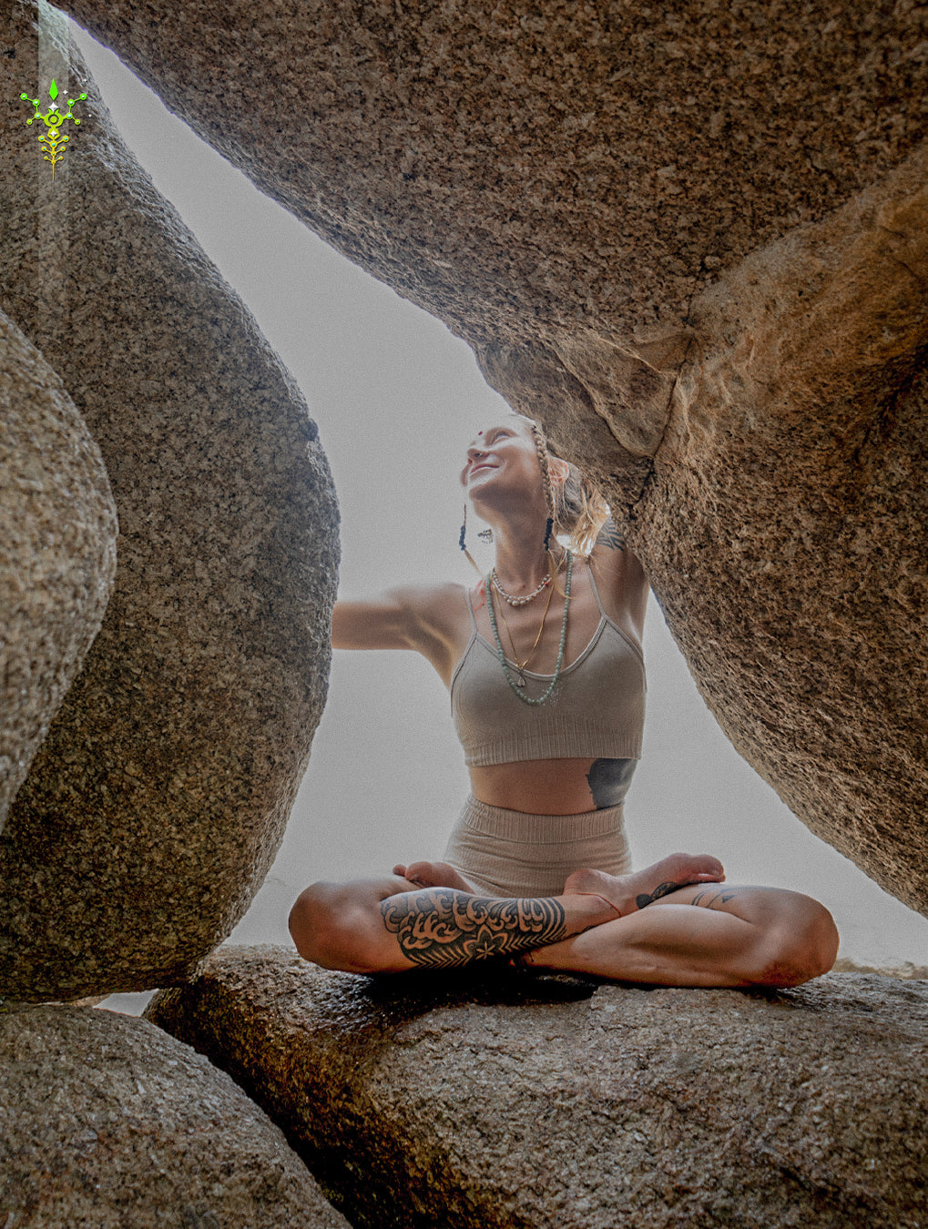 Woman Combo / Yoga Set High Tech Poliamide - BIEGE