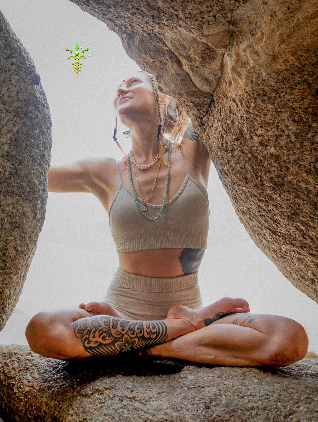 Woman Combo / Yoga Set High Tech Poliamide - BIEGE