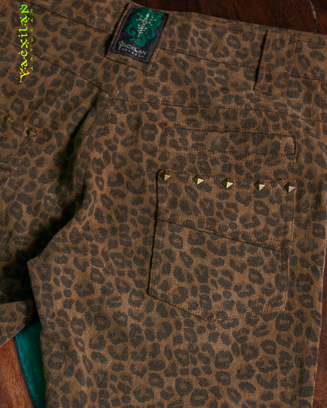 Corsaire Men / Stonewashed Denim - LEO PARDO